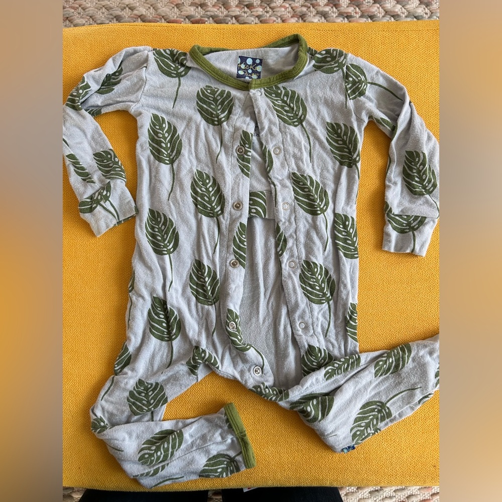 Kicker pants pajamas with snaps